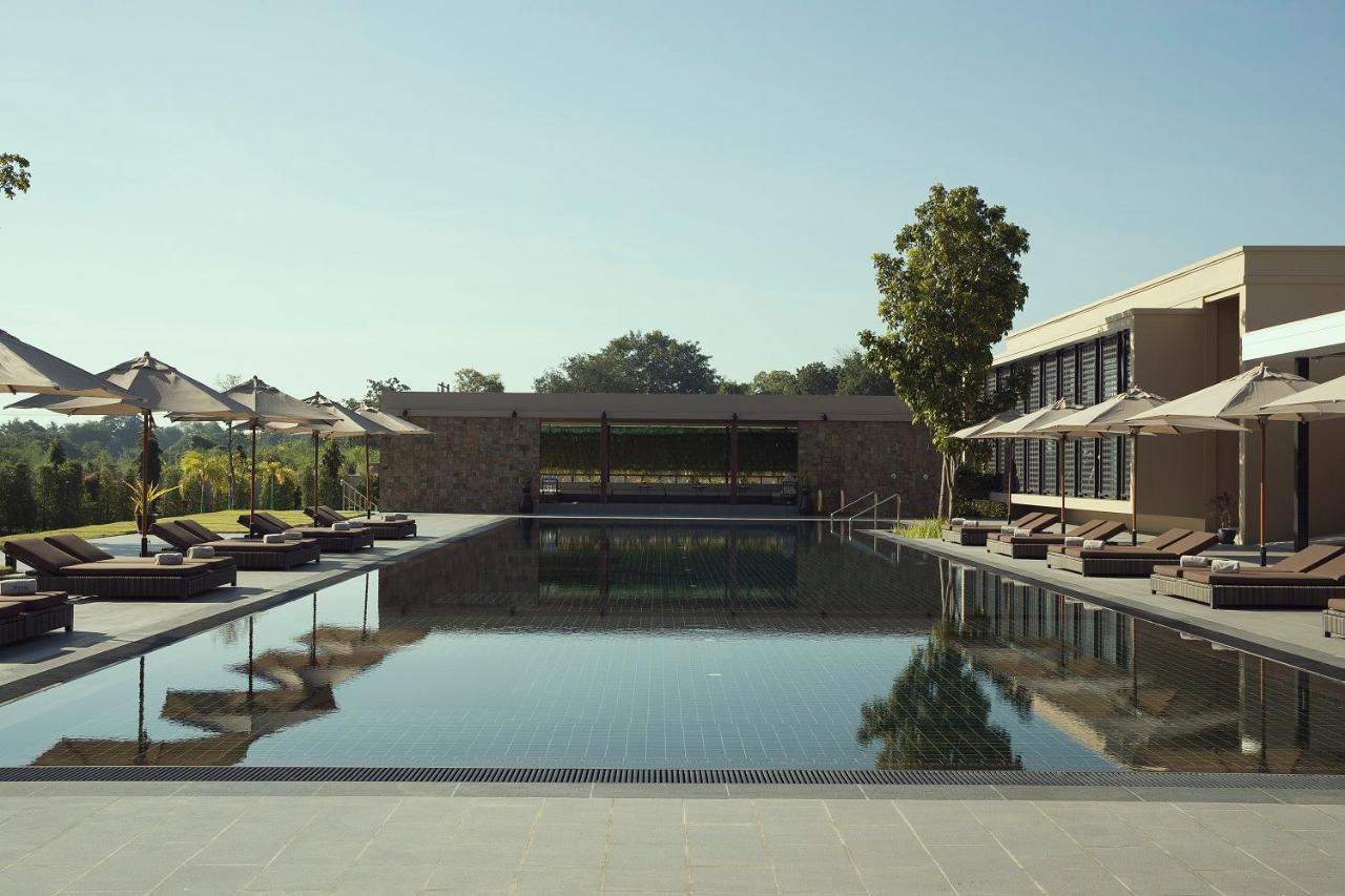 Emerald Palace Hotel Naypyidaw Exterior photo