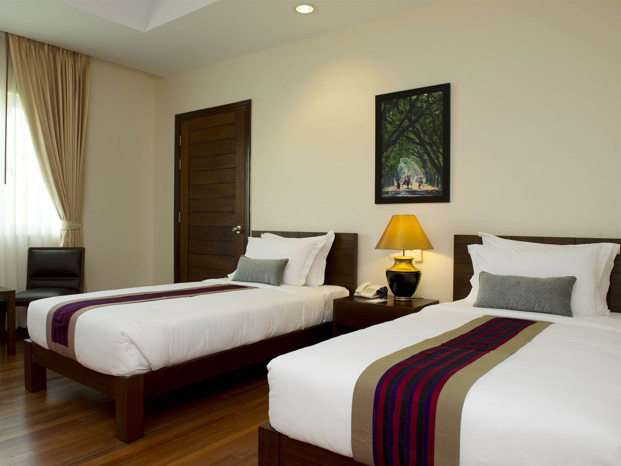 Emerald Palace Hotel Naypyidaw Exterior photo