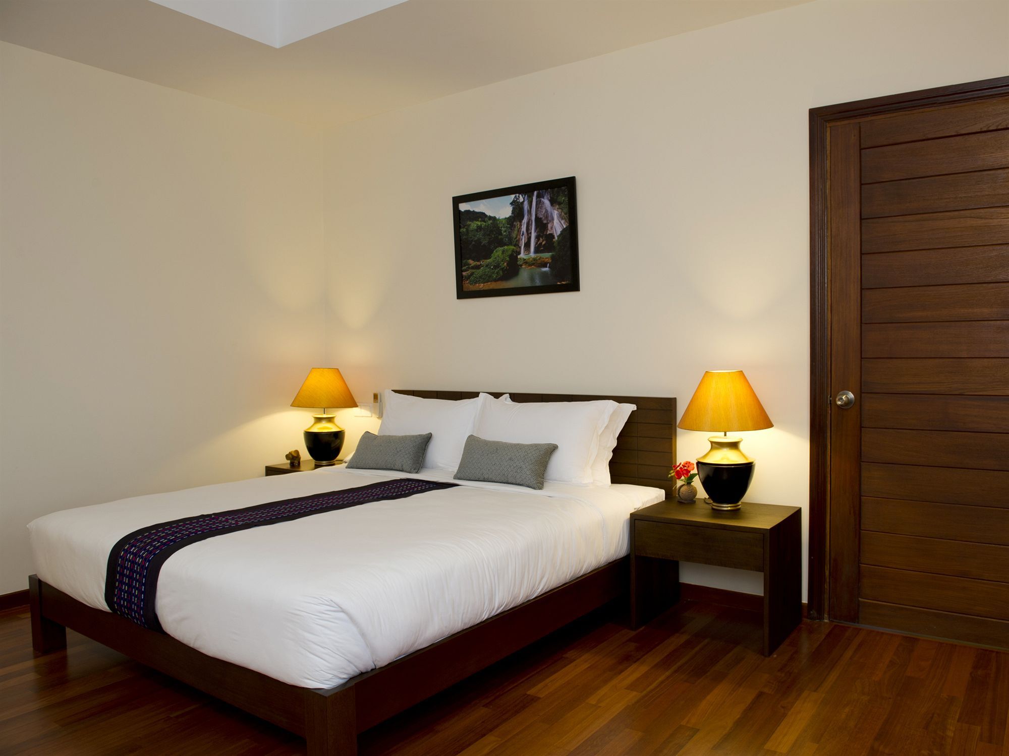 Emerald Palace Hotel Naypyidaw Exterior photo